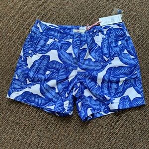 SOLD! 🎉 Vineyard Vines Shorts NWT